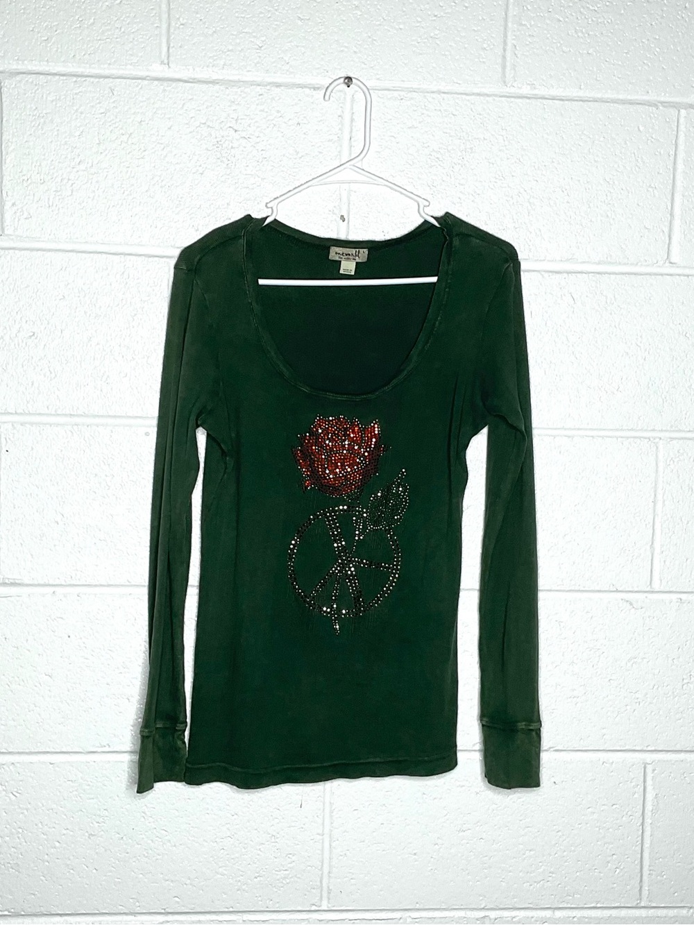 < One World Rose/Peace Sign Rhinestone Embellished Long Sleeve Top >